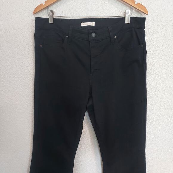Levi's 315 Shaping Bootcut Black Jeans Size 32 - Picture 3 of 13